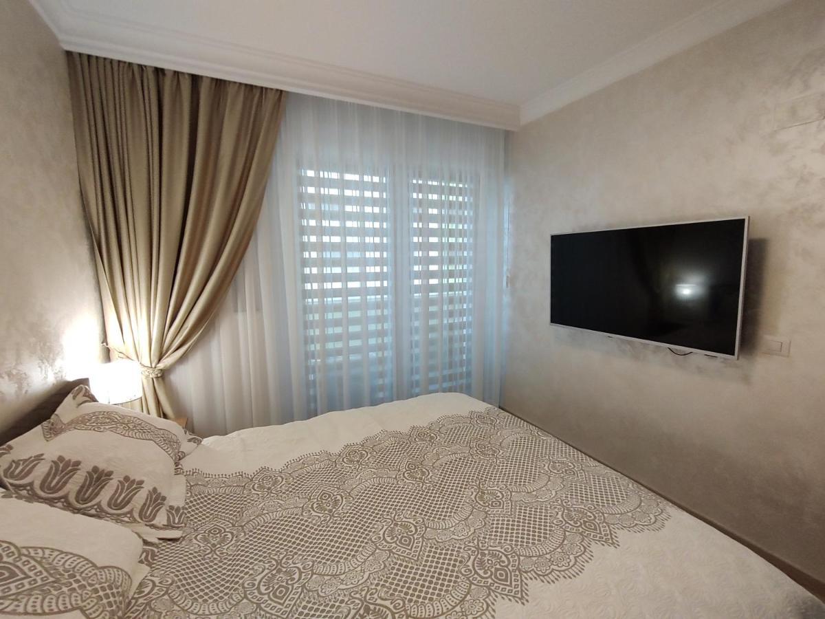Decebal Premium Confort Craiova Exterior photo